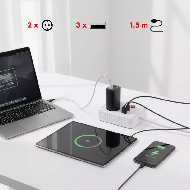 Maitinimo šynas MACLEAN MCE387 W — 2 kištukiniai lizdai, 3×USB A, 110–240V, 2500W, 1,5 m laidas, baltas