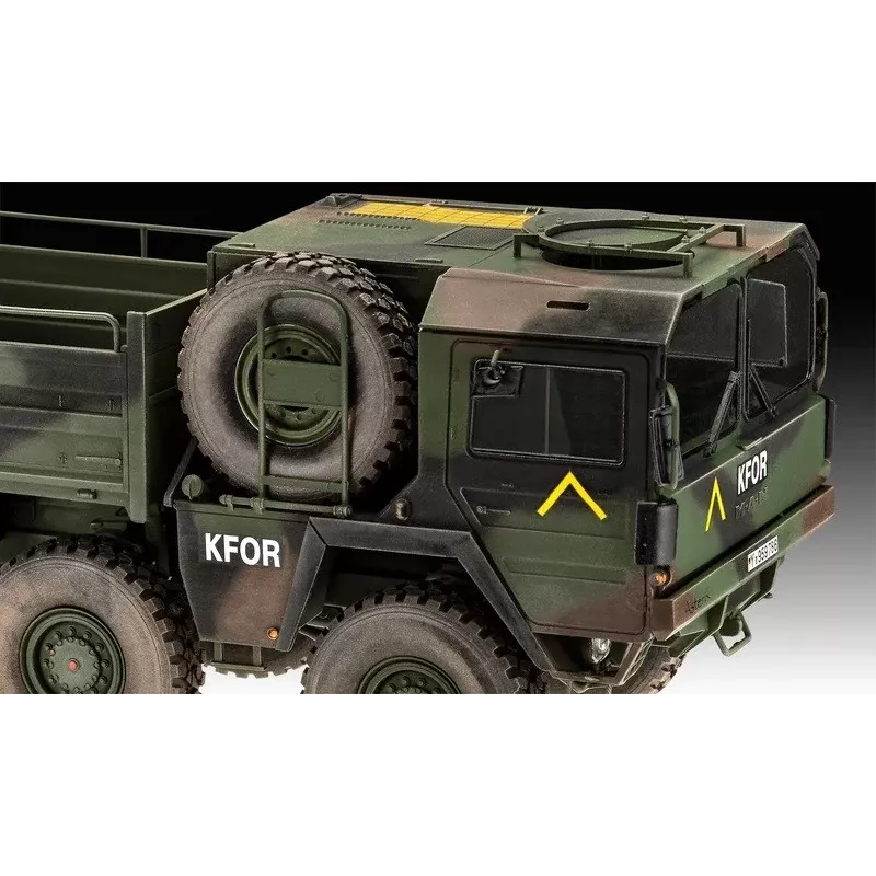 Plastikinis modelis REVELL Man 10T Milgl 8x8 sunkvežimis 1/35 masteliu