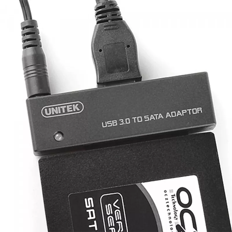 UNITEK Y-1039 sąsajos plokštė, USB kabelis komplekte, 5 Gbit/s, juoda, plug-and-play