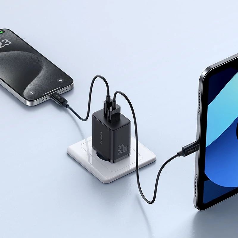 Baseus P10111404113-00 Cube USB-C / USB-A 30W sieninis įkroviklis Juodas