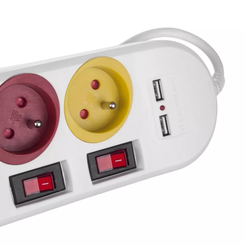 Maclean MCE229W ilgintuvas – 4 kištukiniai lizdai, 2× USB, 1,5 m laidas, baltas