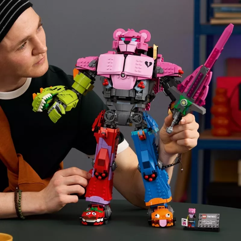 LEGO statybinis rinkinys Team Leader Mechs 77078 — Fortnite, 2503 detalės, 1 minifigūrėlė, 450 mm mecho aukštis
