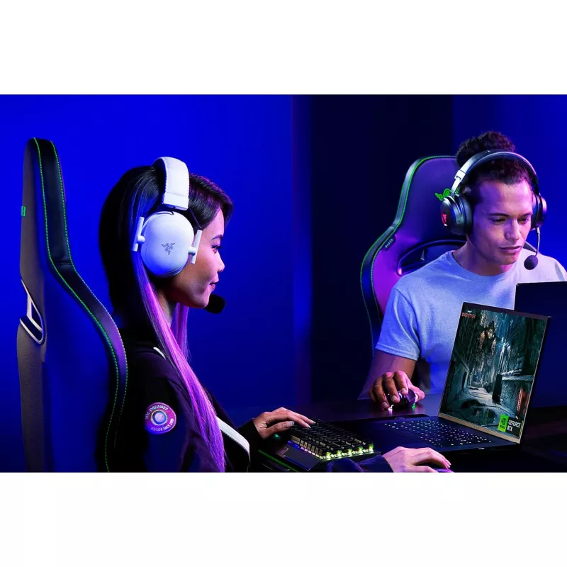 Belaidės ausinės žaidimams Razer BlackShark V2 Pro
