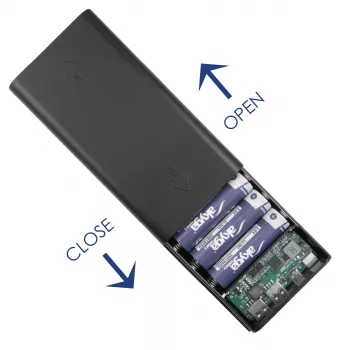 Akyga AK-BC-05 išorinės baterijos korpusas 12x 18650 Li-Ion elementams, 22,5 W, Qi 15 W, USB-C PD + 2x USB-A, LED žibintuvėlis, juodas