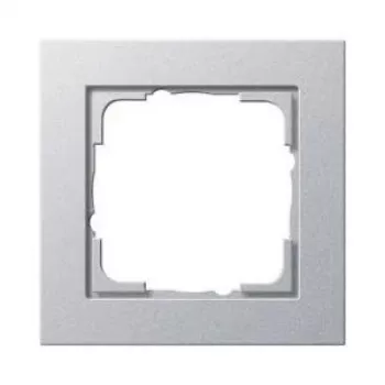Sieninė plokštelė GIRA E2 aliuminio spalvos berėžė termoplastinė 80,8×80,8×9,3 mm