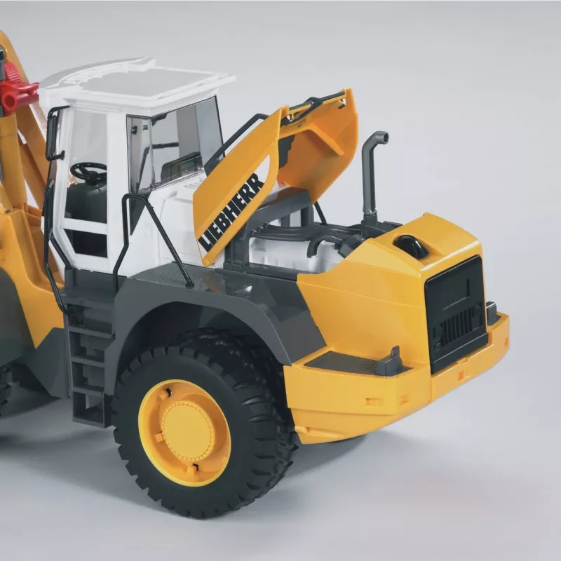 Liebherr L574 Artikuliuotas kelių krautuvas