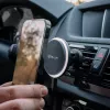 Belaidis automobilinis įkroviklis Tellur TLL151431 MagSafe suderinamas 15W juodas išmaniesiems telefonams