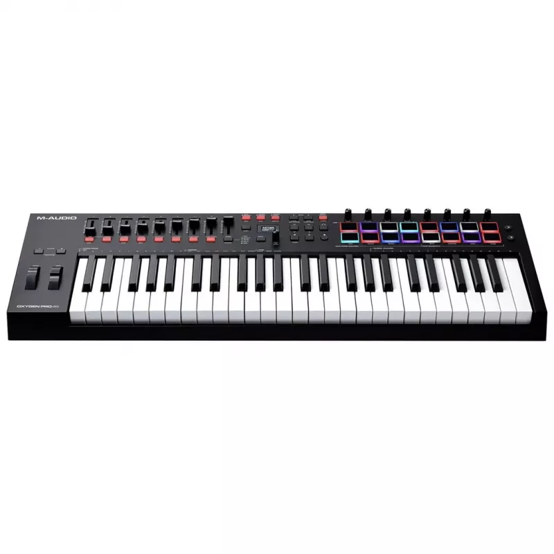 M-Audio Oxygen Pro 49 MIDI klaviatūros valdiklis – 49 klavišai, 16 padų, 9 faderiai, OLED ekranas, USB, MIDI išėjimas