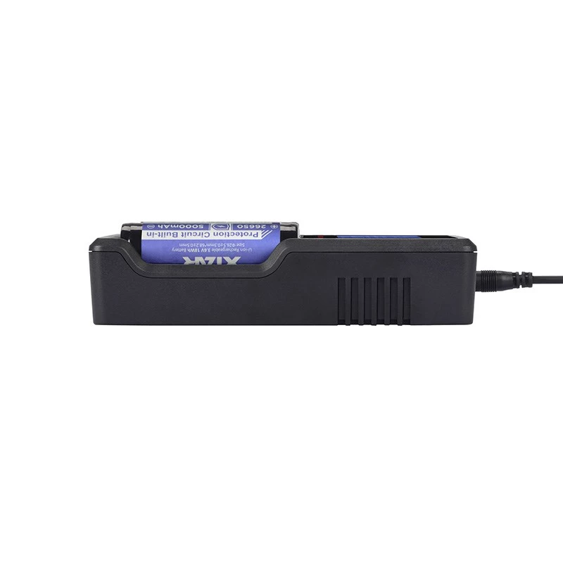 XTAR VC4 Įkroviklis buitinėms baterijoms USB