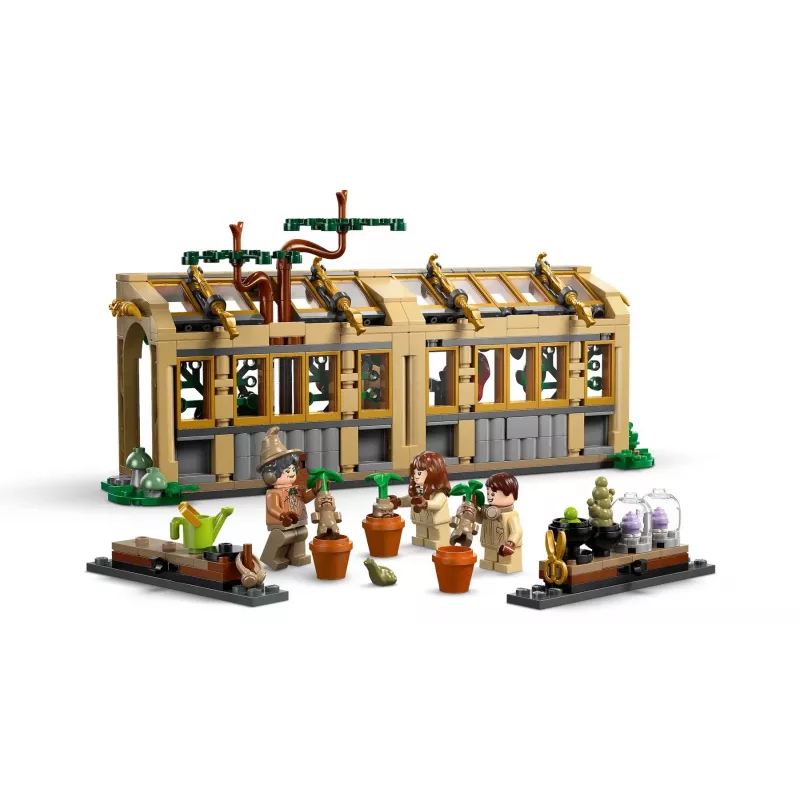 LEGO HARRY POTTER 76445 Hogmitsų pilis – Žolininkystės pamoka