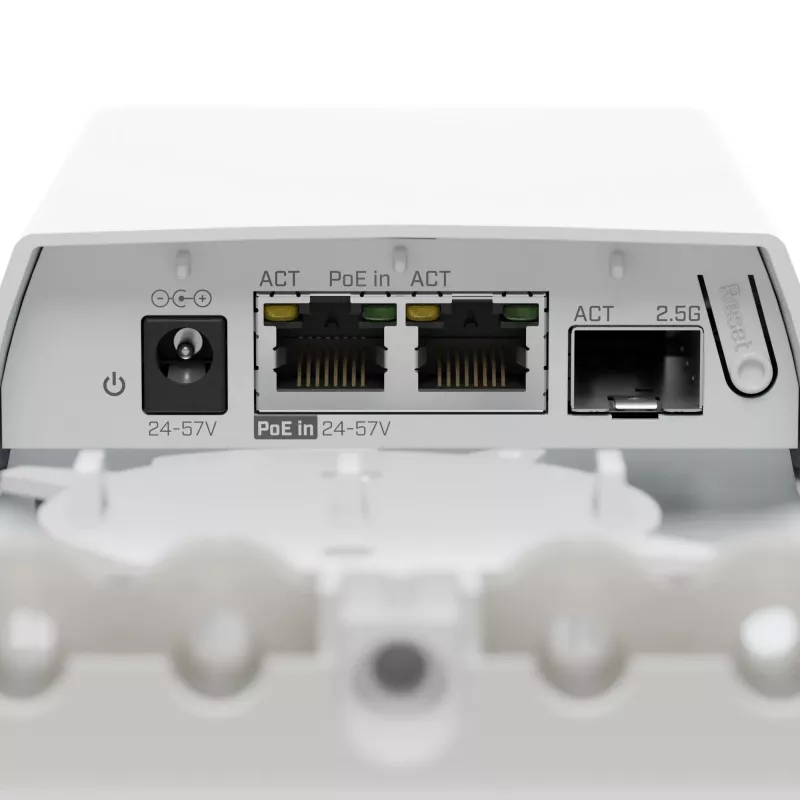 Medijos keitiklis iš šviesolaidžio į Ethernet MikroTik FTC21 — SFP į RJ45
