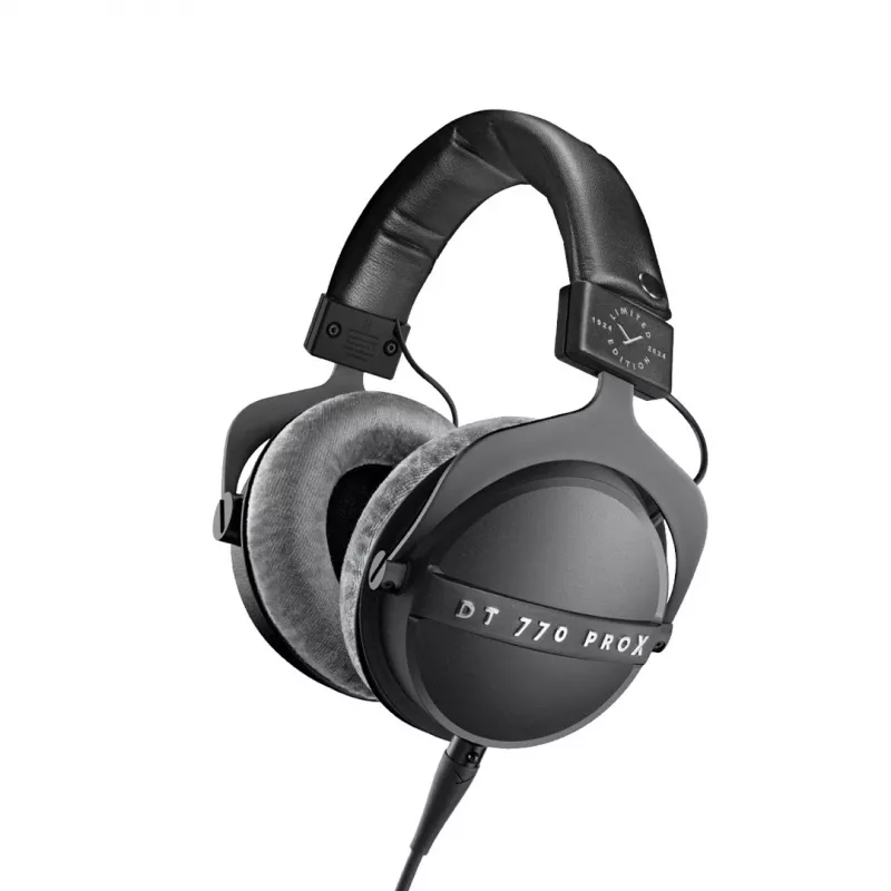 Beyerdynamic DT 770 PRO X uždaros studijinės ausinės