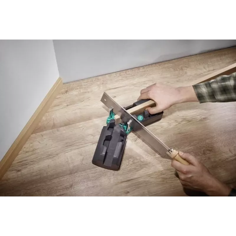 Nuolaidų ir kampų pjovimo dėžė Wolfcraft 6948200 – kampų matuoklis, 85–180°, lentoms iki 3 cm, juoda