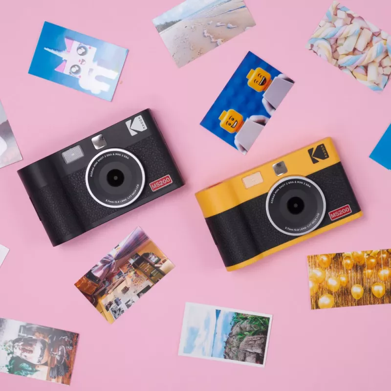 Momentinė kamera Kodak Mini Shot 2 Era – nešiojama momentinė kamera su įmontuotu spausdintuvu, juoda