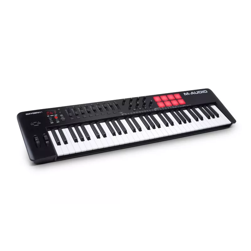 MIDI klaviatūra M-Audio Oxygen 61 MKV – 61 klavišų USB valdiklis su 16 padų, 8 rankenėlėmis, ekranu, pitch bend (juoda)