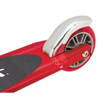 Paspirtukas Razor S Kids – metalinis rėmas, nuo 5 metų, juodas/raudonas, 2,43 kg