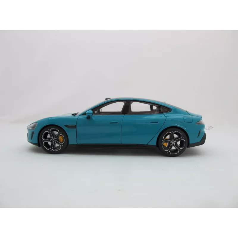 Modelinis automobilis Xiaomi SU7 1:18 liejimas – surinktas, 278×108×81,5 mm