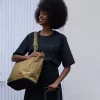 Thule Aion Tote Bag Nutria – vandeniui atsparus krepšys
