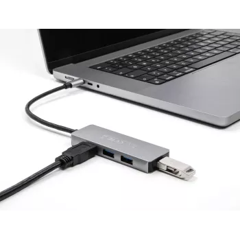 DeLOCK 63173 USB HUB Type-C 5000 Mbit/s Juodas