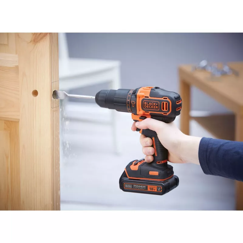 Belaidis smūginis gręžtuvas BLACK+DECKER BCKSB04