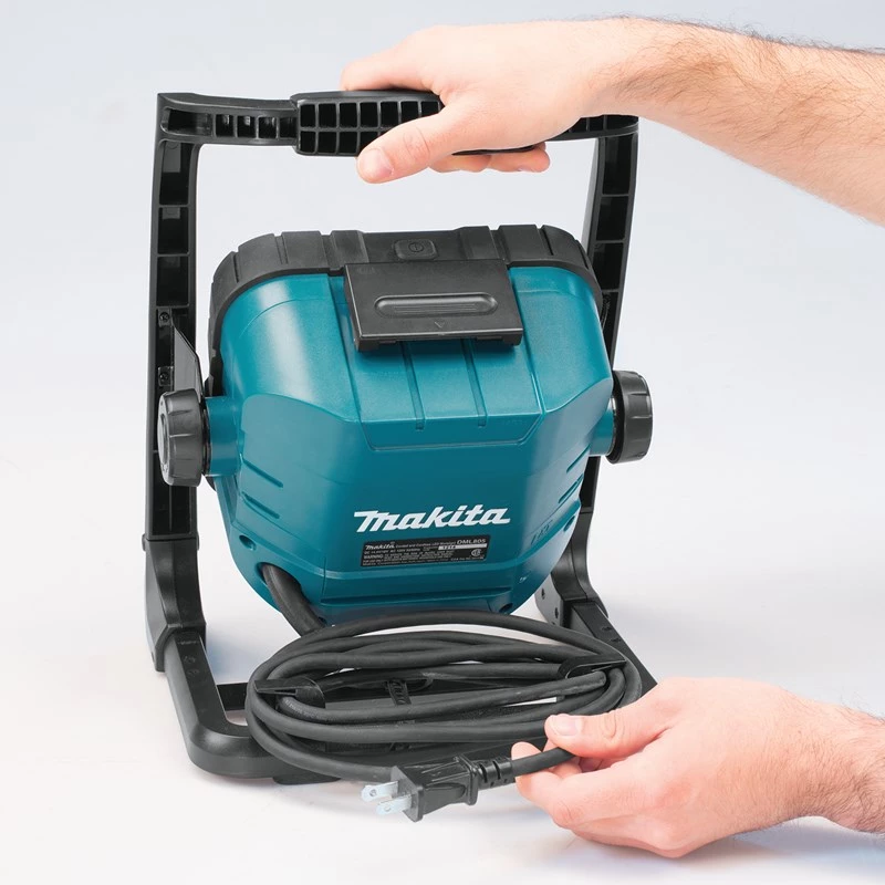 MAKITA LED lempa DEADML805 18V/14,4V 1150lx/750lm su tinklo maitinimu