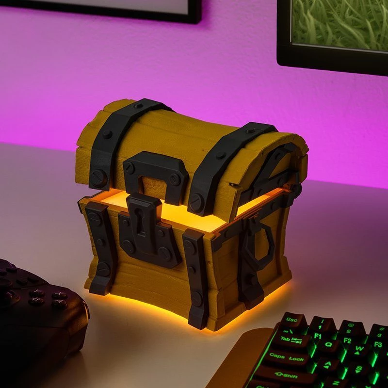 Stalinė lempa Paladone Fortnite Chest Light – teminis LED šviestuvas