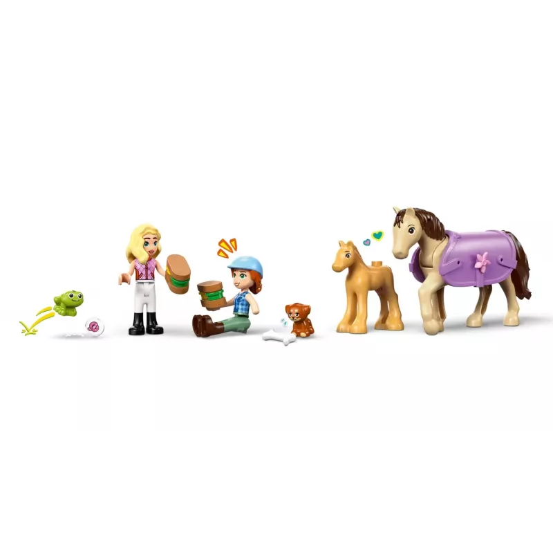 LEGO FRIENDS 42695 Arklys ir kumeliukas priekaboje