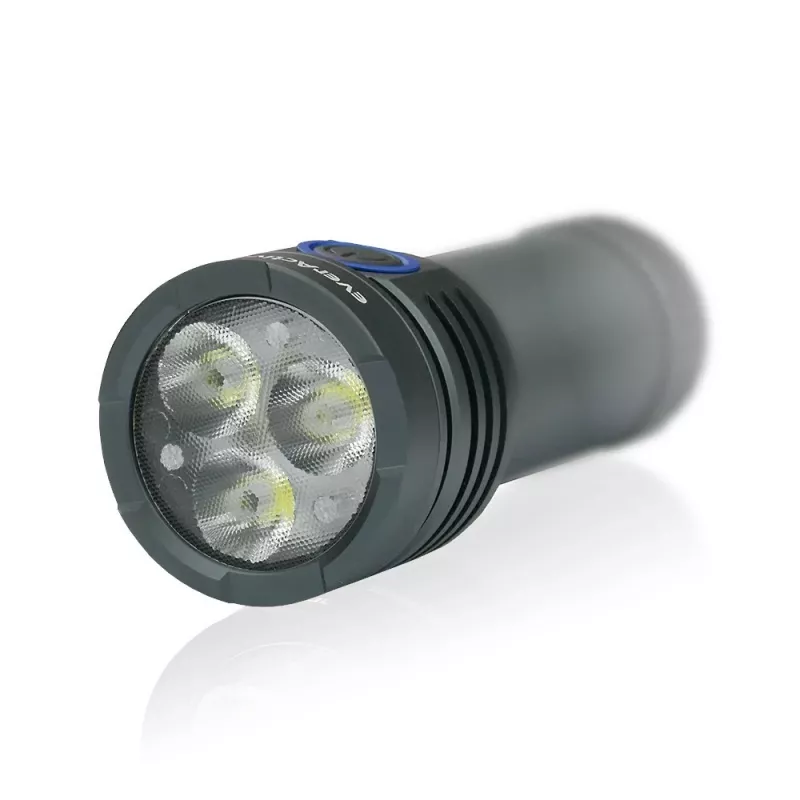 LED prožektorius everActive LUMINATO R FL-3300R — 3300 liumenų, įkraunamas