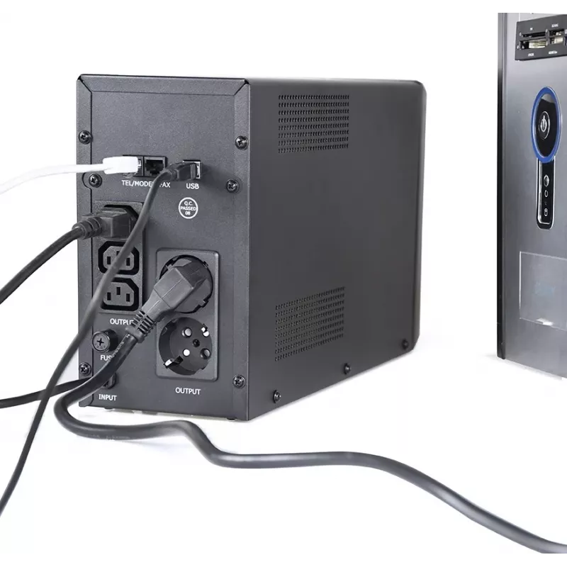 Gembird EG-UPS-035 nepertraukiamo maitinimo šaltinis (UPS) Line-Interactive 2 kVA 1200 W 5 AC lizdai