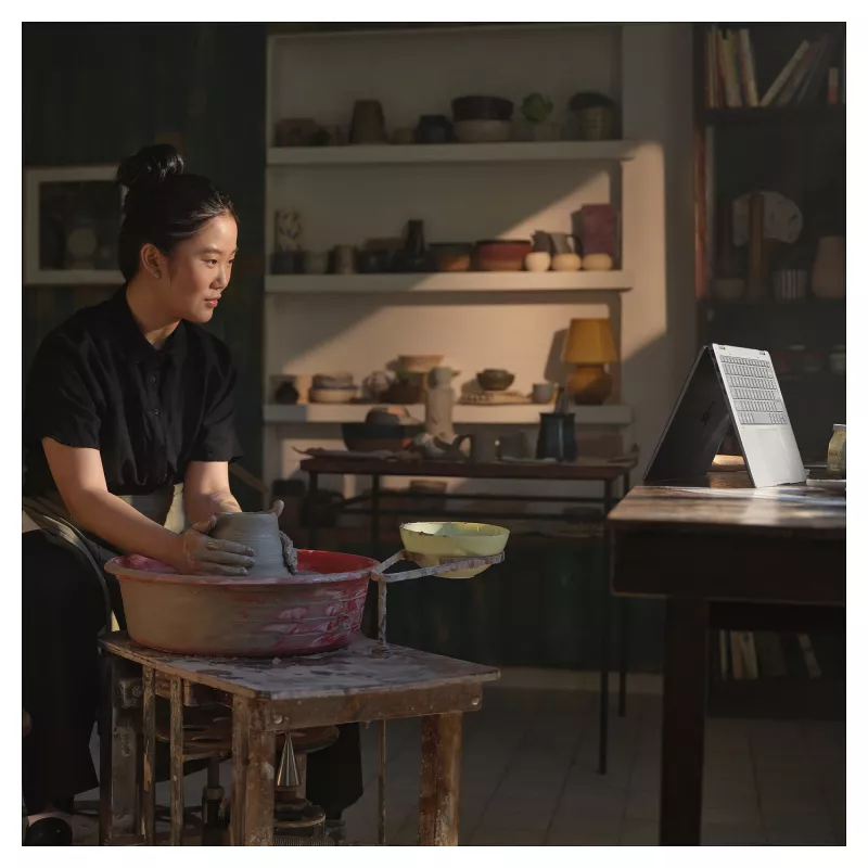 HP ENVY x360 14 3K OLED 2in1 Touch R5-8640HS 16GB/512GB SSD Win11 14-fa0457ng (klaviatūra gali būti vokiška)
