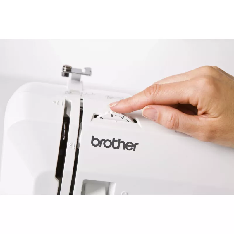 Buitinė siuvimo mašina Brother RH127VP2 – 27 programų, 820 RPM, 5 mm dygsnio plotis, laisva rankovė, LED ekranas