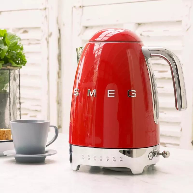 Elektrinis virdulys Smeg 1,7L 2400W Raudonas