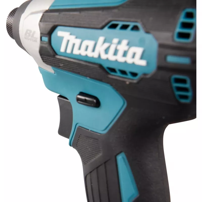 Makita DTD157Z akumuliatorinis veržliaraktis 1/4 colio, 3000 aps./min., 140 N·m, juodas/žalias, 18 V