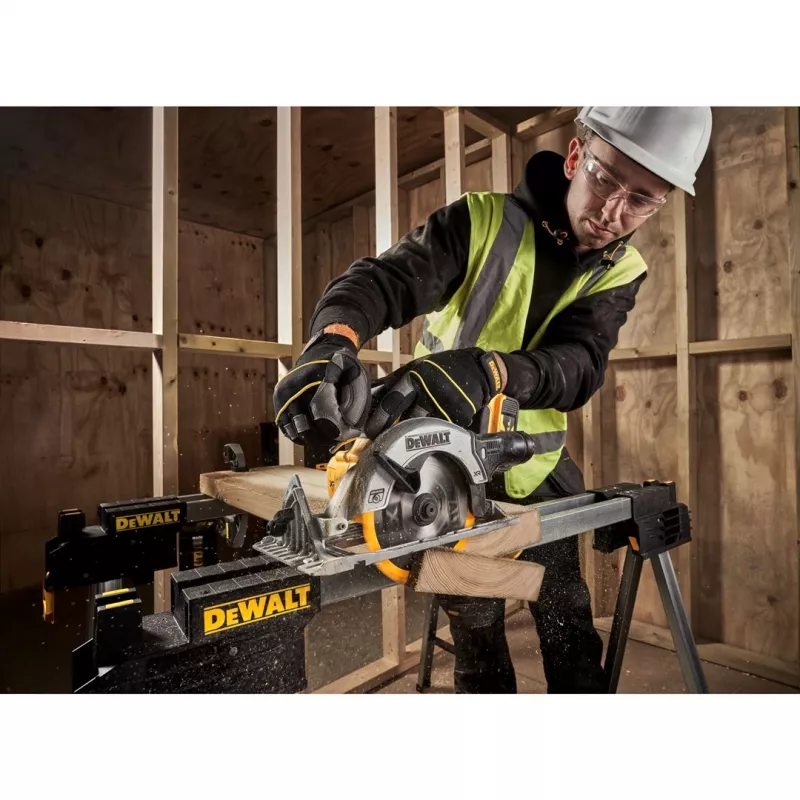DEWALT DCS565N belaidis pjūklas diskinis 18V 165mm