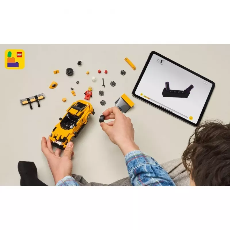 Konstruktorius LEGO Porsche 911 GT3 RS Speed Champions 77239 — 1:18 mastelis, 348 detalių, 9+ metų