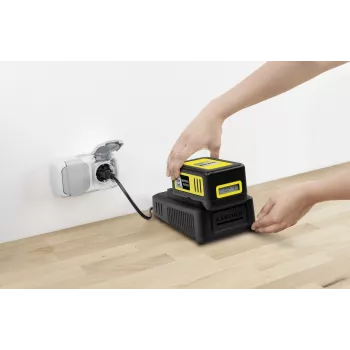 Baterijos ir įkroviklio rinkinys Karcher 2.445-063.0, Universalus 18V 5000mAh, Geltona/Juoda