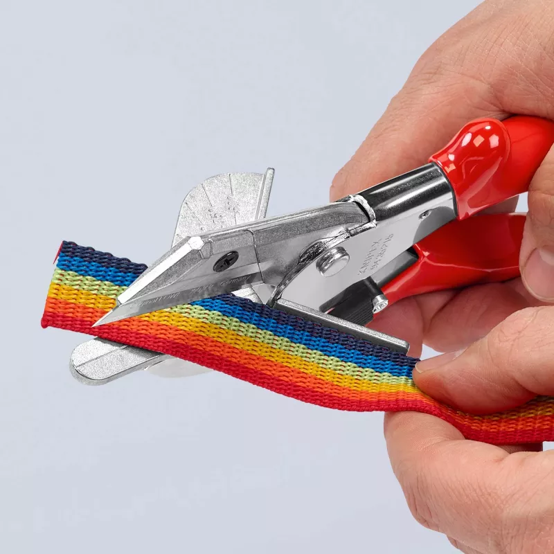 Rankinis kabelių pjoviklis Knipex 94 35 215