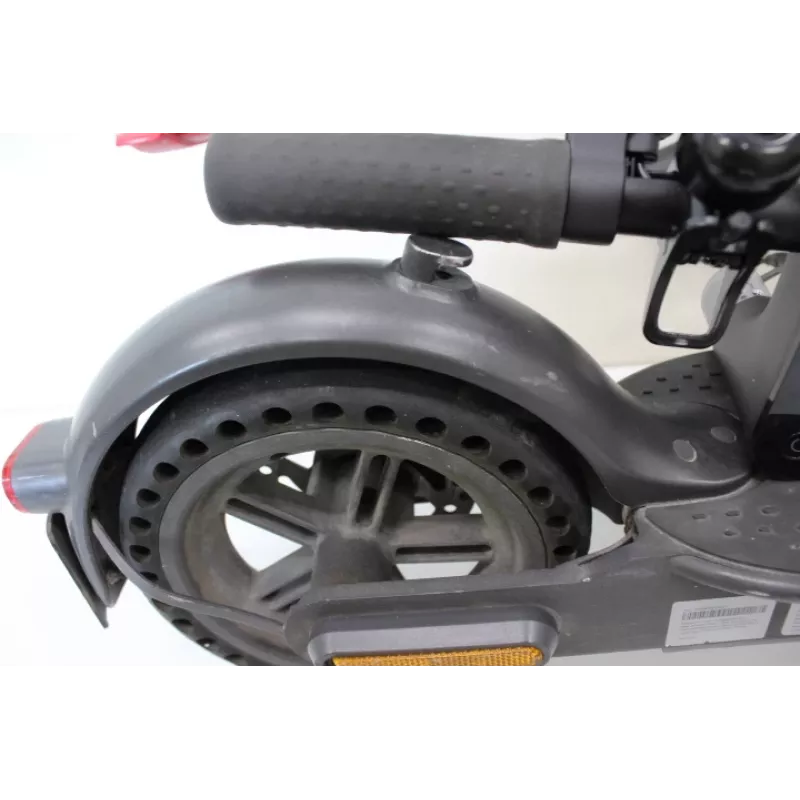SALE OUT. Xiaomi Mi Electric Scooter Pro 2 (Juoda) | Naudotas, subraižytas, purvinas, mažas įtrūkimas gale