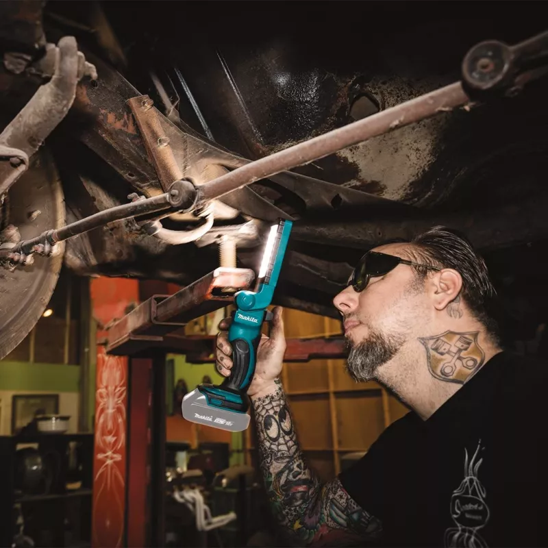 Darbo žibintas Makita DEADML801 Juodas Turkio