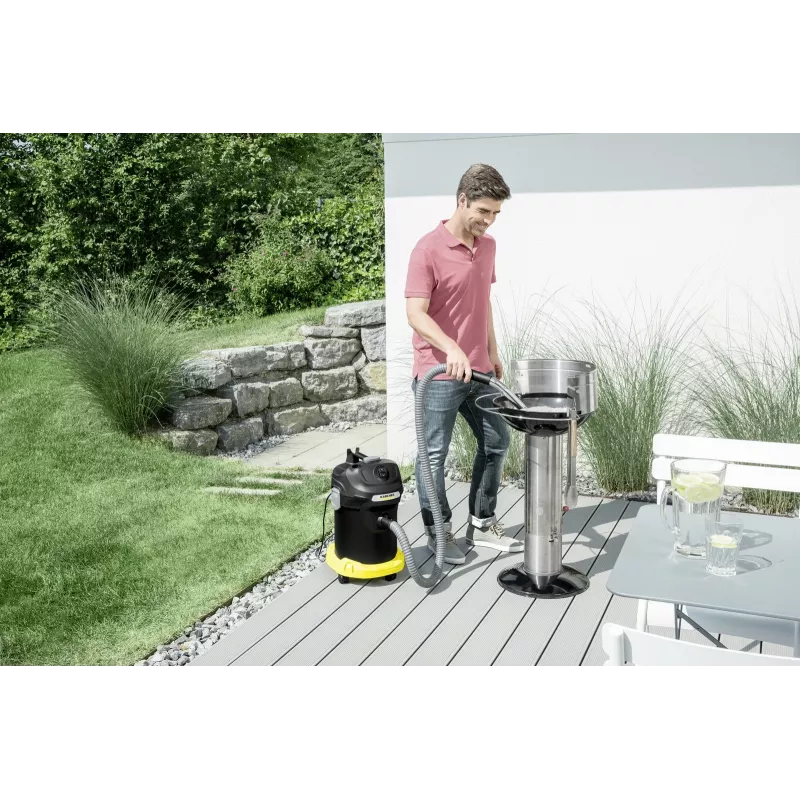Sausas dulkių siurblys Karcher AD 4 Premium – 17 L, 600 W, be maišelio, metalinė žarna, chromuotas vamzdis