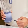 Nešiojamas blenderis Ninja BC251EULD – 0,57 L dubuo, baterija 11,1 V, nerūdijančio plieno peiliai, levandų/permatomas