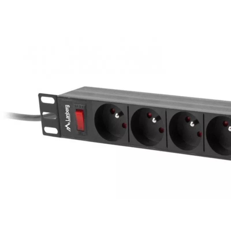 Maitinimo skirstytuvas LANBERG PDU-09E-0300-BK — 9x E tipo lizdai, 16 A, 220–250 V, 3 m laidas, 1U stovas, 19 colių