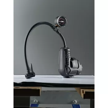 Osciliuojantis daugiafunkcis įrankis Black & Decker MT218K-QW, juoda/oranžinė, 8500 OPM