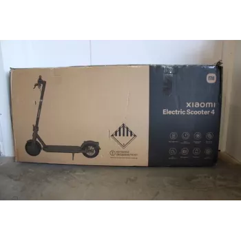 Išpardavimas. Xiaomi Electric Scooter 4 EU | Demonstracinis, subraižytas, trūksta varžtų | 300 W | 25 km/h | 10 col. | Juoda