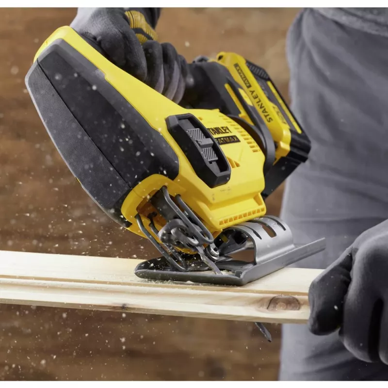 Pjūklas dėlionė Stanley SFMCS600B-XJ
