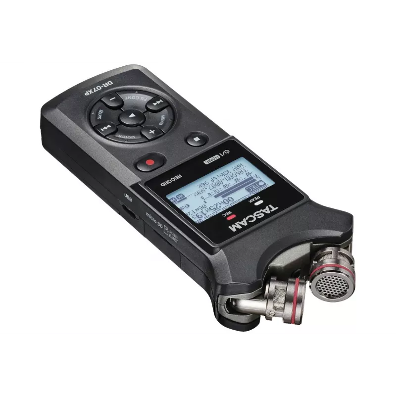 Tascam DR-07XP – nešiojamas skaitmeninis diktofonas su USB sąsaja