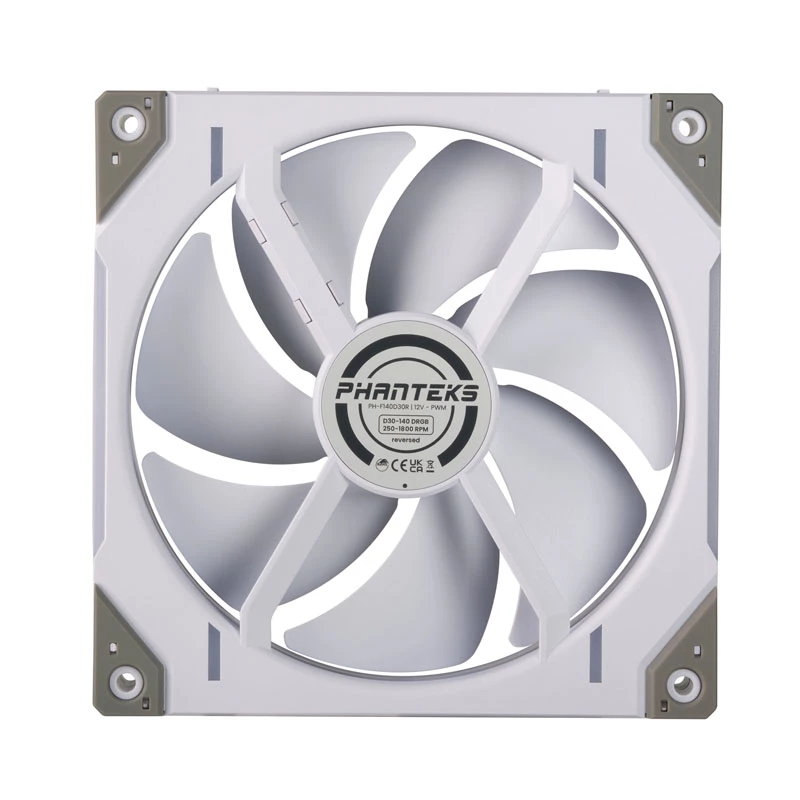 Phanteks D30-140 140 mm baltas PWM korpuso ventiliatorius 3 vnt. komplektas — 140×30 mm, 250–1800 RPM, FDB