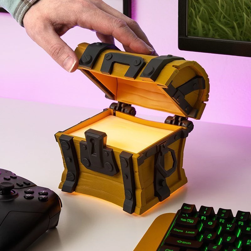 Stalinė lempa Paladone Fortnite Chest Light – teminis LED šviestuvas