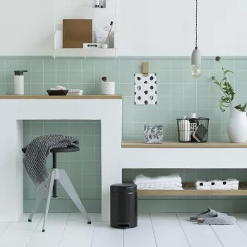 Brabantia šiukšliadėžė su pedalais newIcon Round Black (11 33 21)