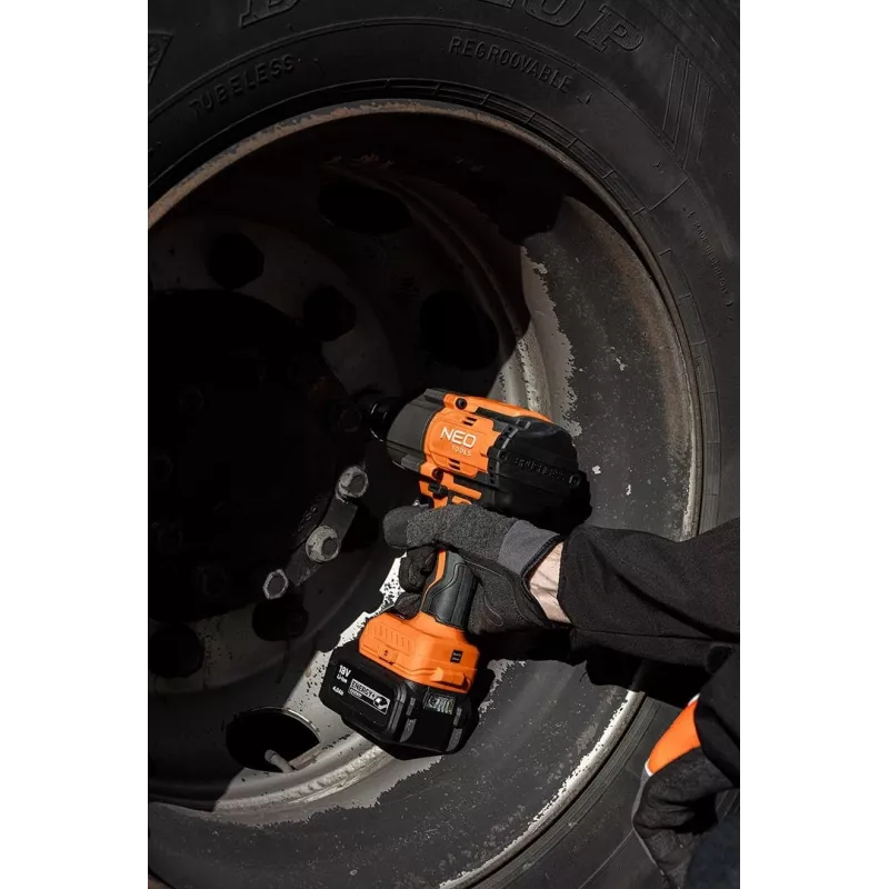 NEO tools 04-618 sukamasis gręžtuvas / smūginis atsuktuvas
